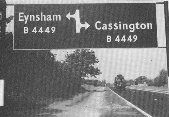 An experimental Oxfordshire sign, bearing more than a passing resemblance to Anderson Committee signs