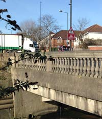 Elegant balustrades where Bridgewater Road crosses the Brent. Click to enlarge