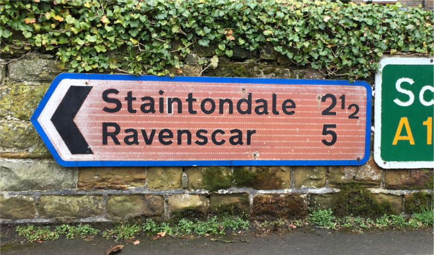 The white background is fading a little, but the blue border is still there.