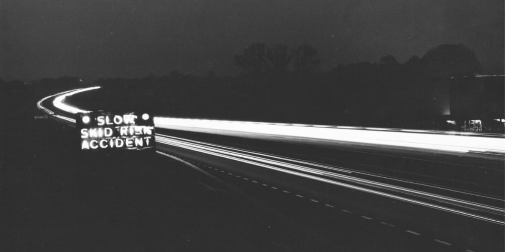 Clear but not dazzling, the new signal at night. Click to enlarge