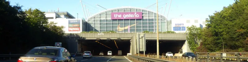 The A1(M) Hatfield Tunnel, opened in 1986, is a much less destructive route for the motorway through Hatfield. Click to enlarge