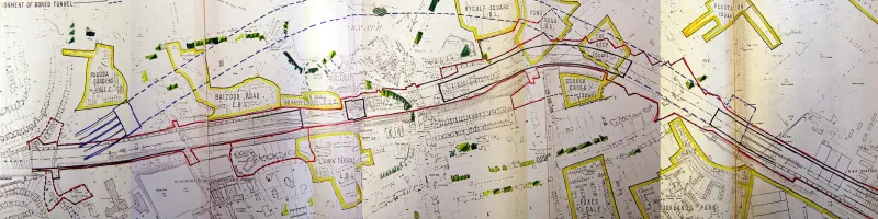 Ringway 1 in Blackheath, with the original GLC line and, outlined in red, the area that would have to be demolished. Buchanan's 1971 tunnel is shown by dotted blue lines. Click to enlarge
