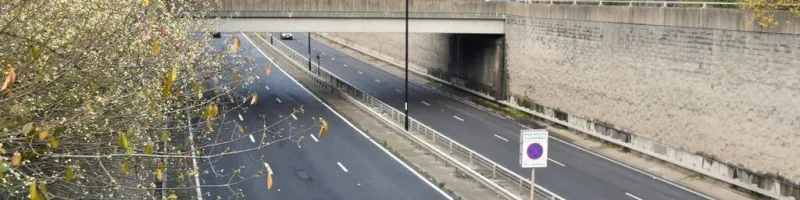 The modern A20 at Frognal Corner, a 1980s upgrade similar to the one planned in the seventies. Click to enlarge
