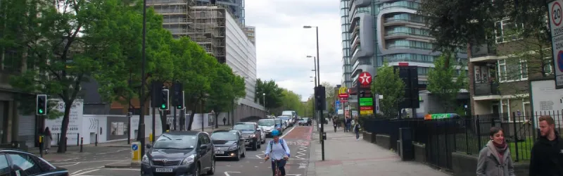 The A501 City Road: a wide street, but wide enough to hide a motorway underneath? Click to enlarge