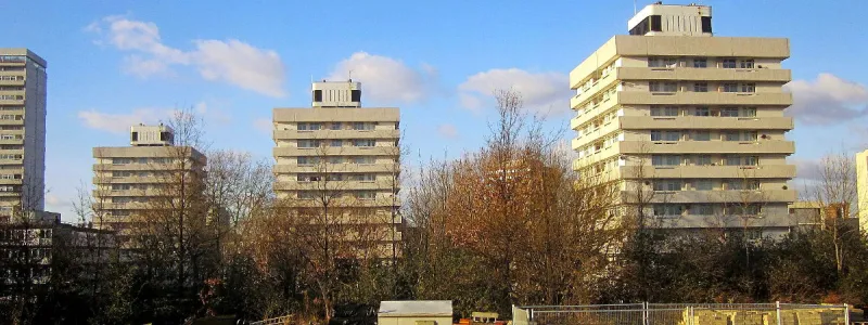 Some of the towers on the Winstanley Estate today. There's still no swimming bath here. Click to enlarge