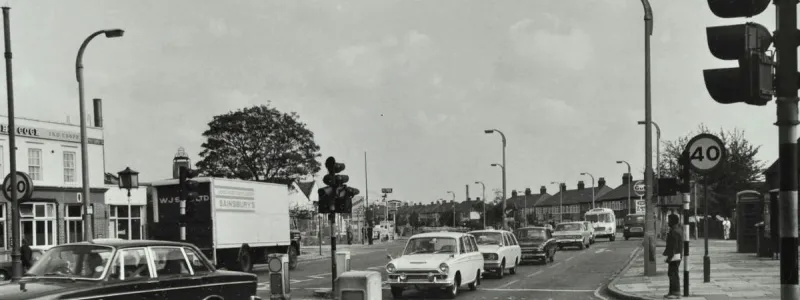 The North Circular at Green Lanes, Palmer's Green, 1970. Upgrading this road was considered too difficult and it would be bypassed instead. Click to enlarge