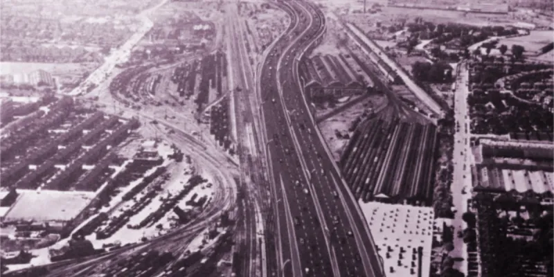 Artist's impression of the elevated M1 at Cricklewood Sidings. Click to enlarge