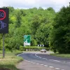On the northbound side there are two lanes, but with some very conspicuous reminders of the speed limit.