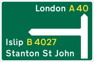 A Worboys sign, conforming to the 1964 regulations. A sign of this type erected today would be slightly different again.